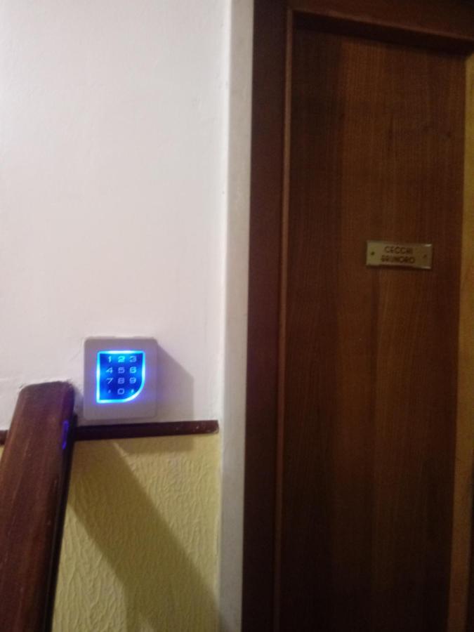 Hotel Travel House La Spezia Esterno foto